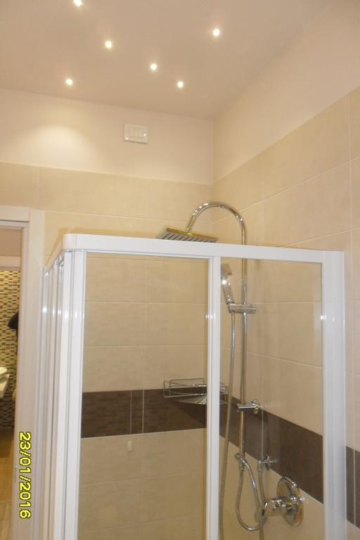 Location Lory Hotel Бусто Арсицио Екстериор снимка
