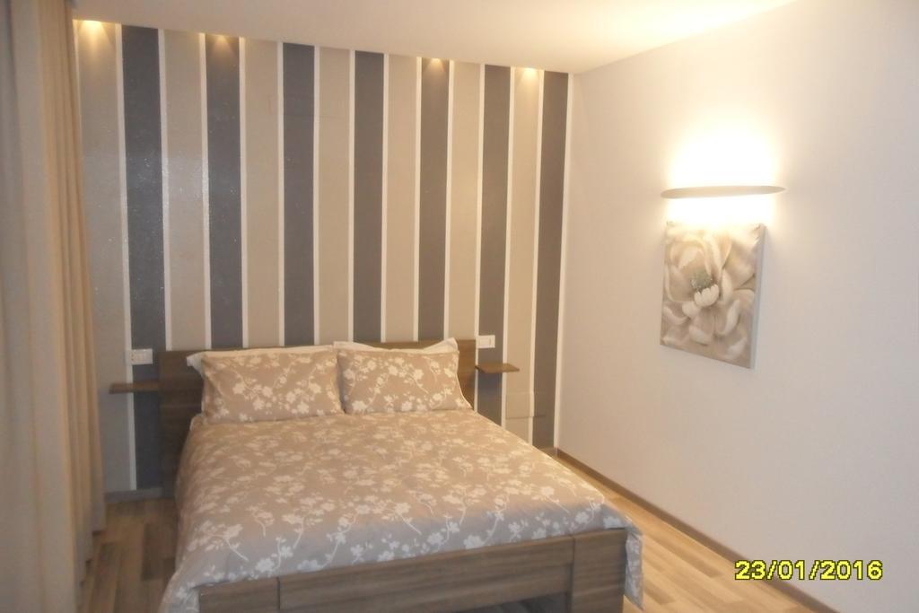 Location Lory Hotel Бусто Арсицио Екстериор снимка